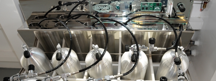 tankfill-tanks-in-chill-bath-with-control-panel
